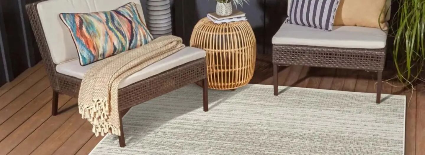 Die 5 besten Outdoor-Teppiche für Ihre Terrasse oder Balkon